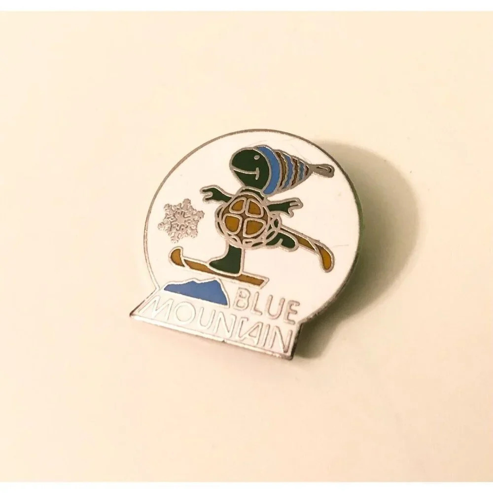 Vtg Blue Mountain Skiing Pin Turtle on Skis